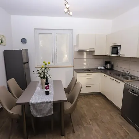 Pical Apartment